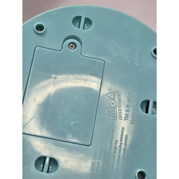 Bratz Talking Cloe Fashion Doll With Base- Base Issues- Read Description - Picture 14 of 16